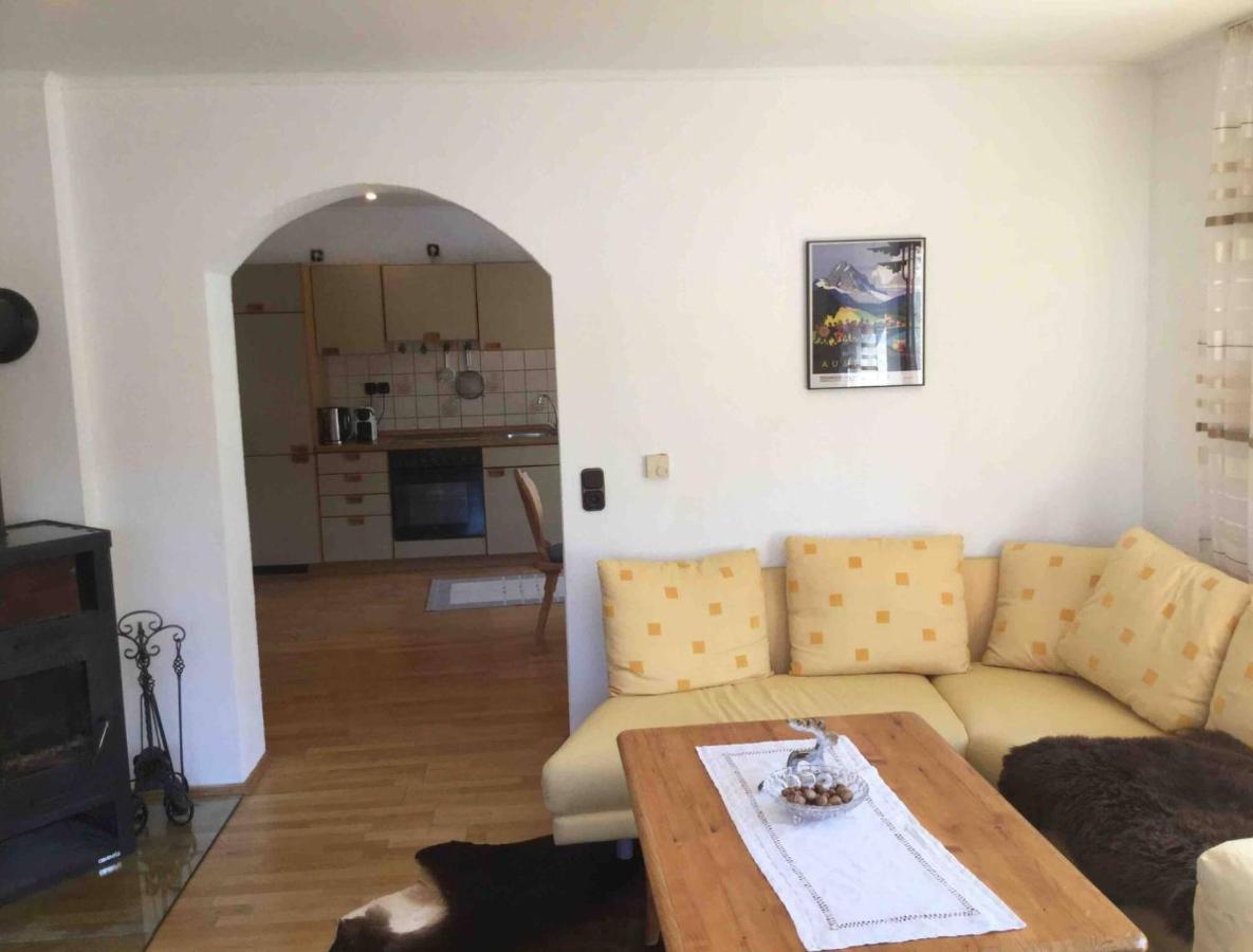 Cosy Apartment Bad Ischl In Quiet Residential Area - Newly Renovated エクステリア 写真