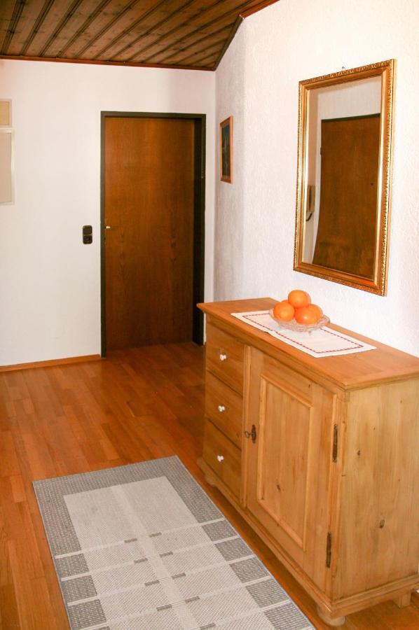 Cosy Apartment Bad Ischl In Quiet Residential Area - Newly Renovated エクステリア 写真