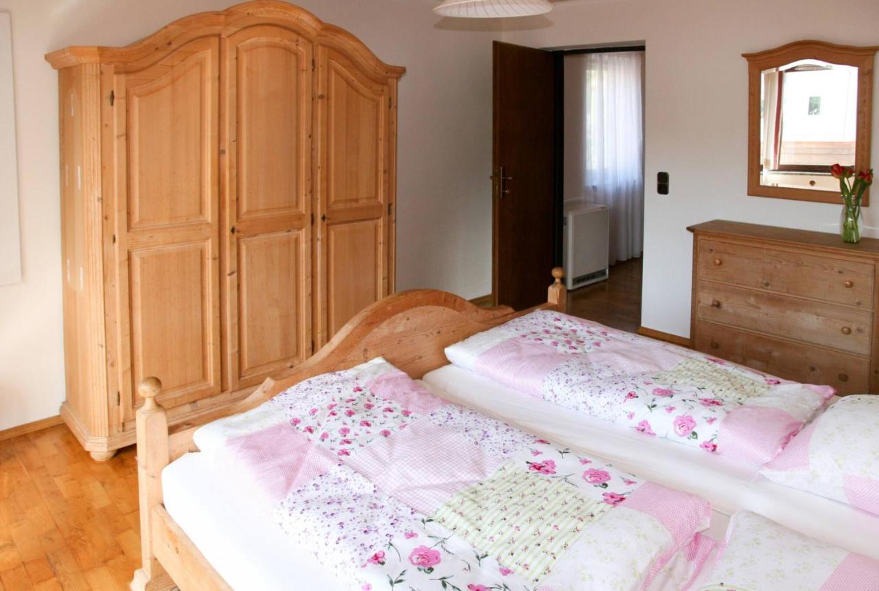 Cosy Apartment Bad Ischl In Quiet Residential Area - Newly Renovated エクステリア 写真