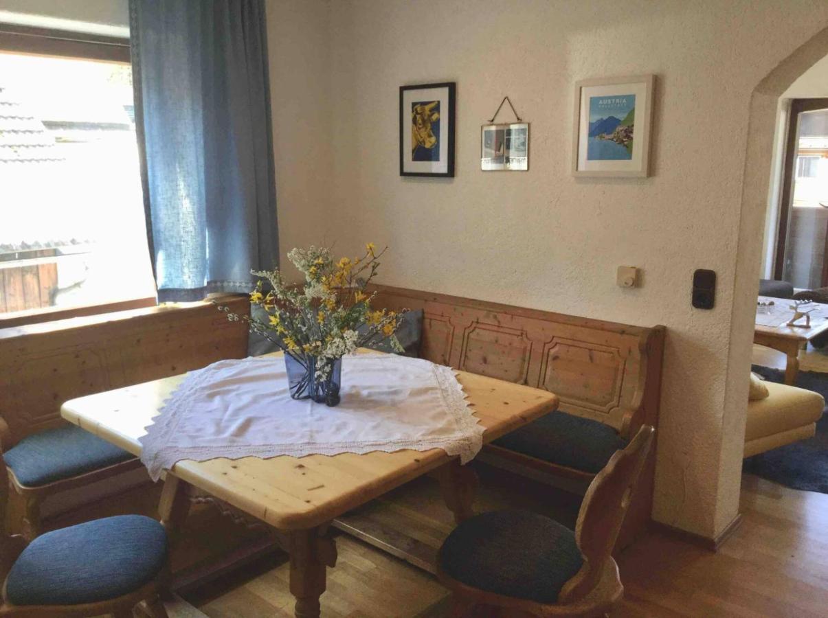 Cosy Apartment Bad Ischl In Quiet Residential Area - Newly Renovated エクステリア 写真