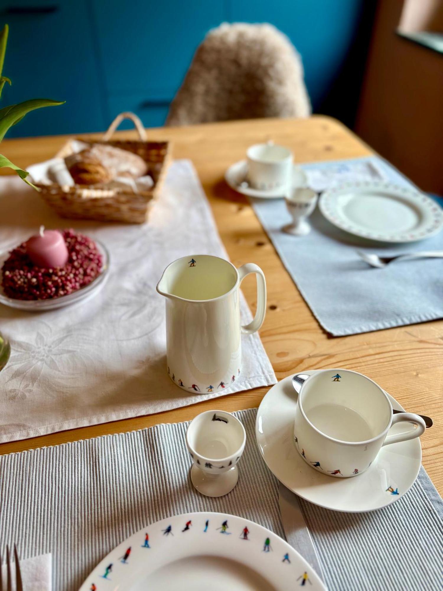 Cosy Apartment Bad Ischl In Quiet Residential Area - Newly Renovated エクステリア 写真