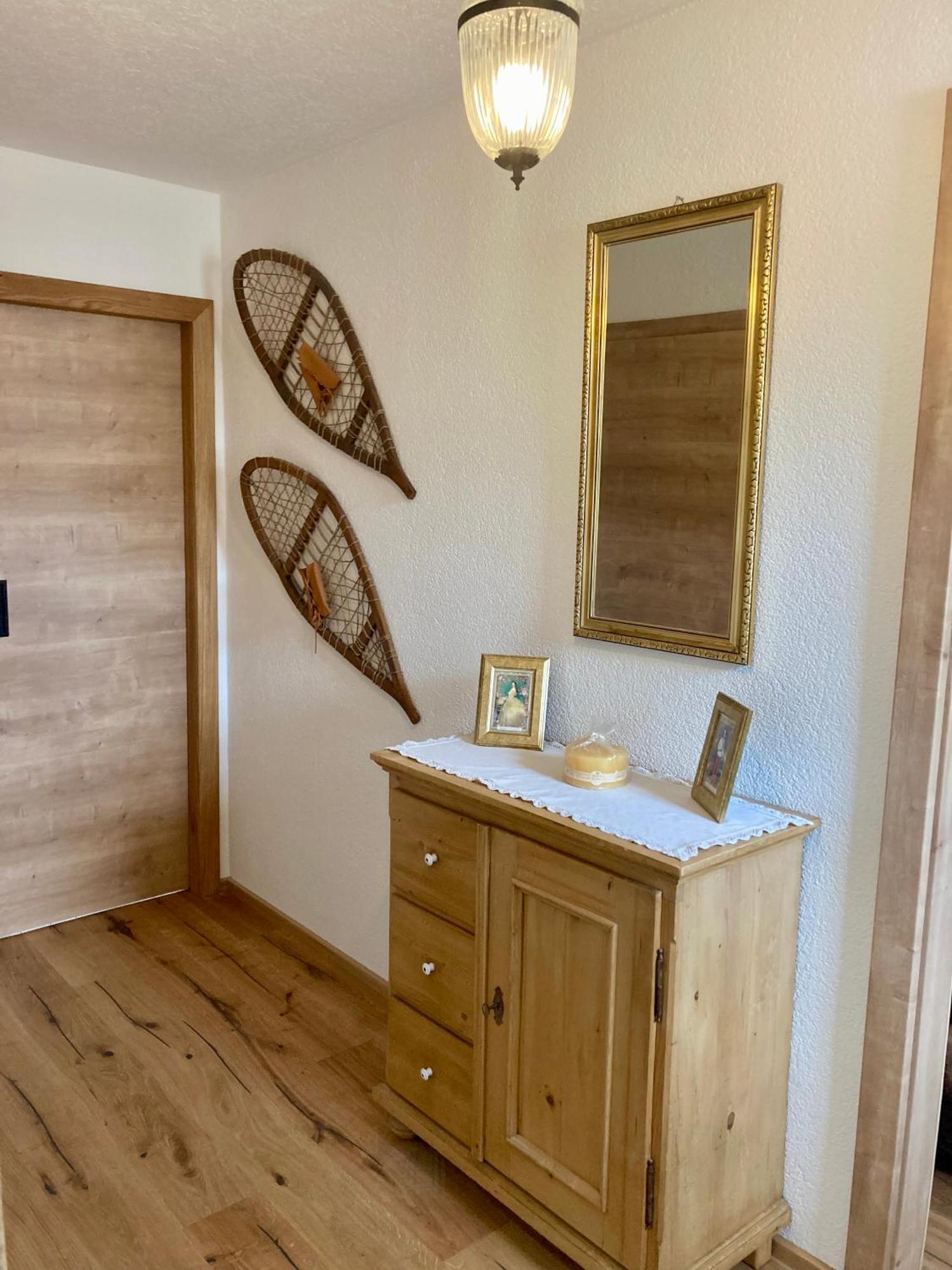 Cosy Apartment Bad Ischl In Quiet Residential Area - Newly Renovated エクステリア 写真